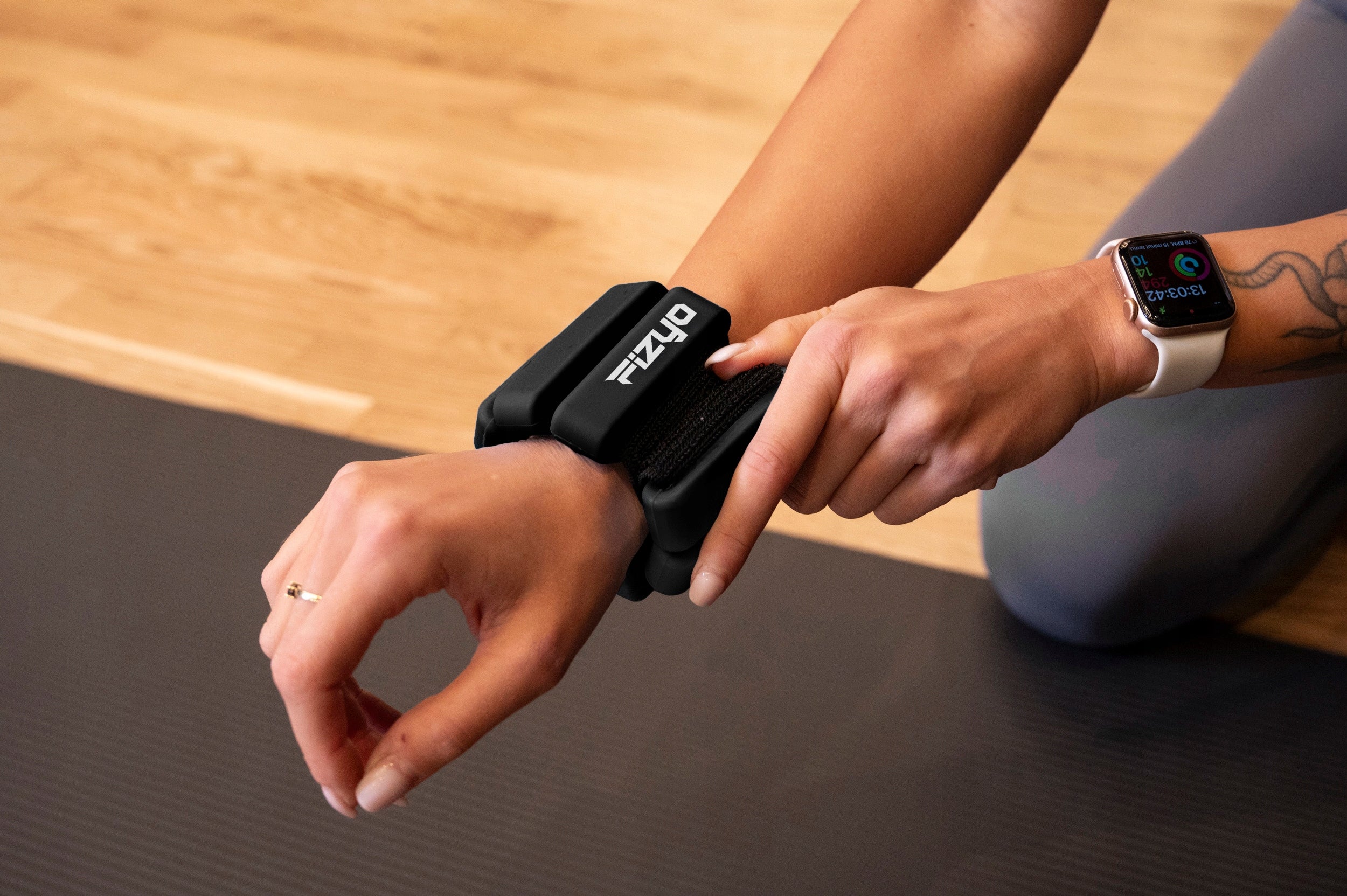 OBCIĄZNIKI NA KOSTKI/NADGARSKI